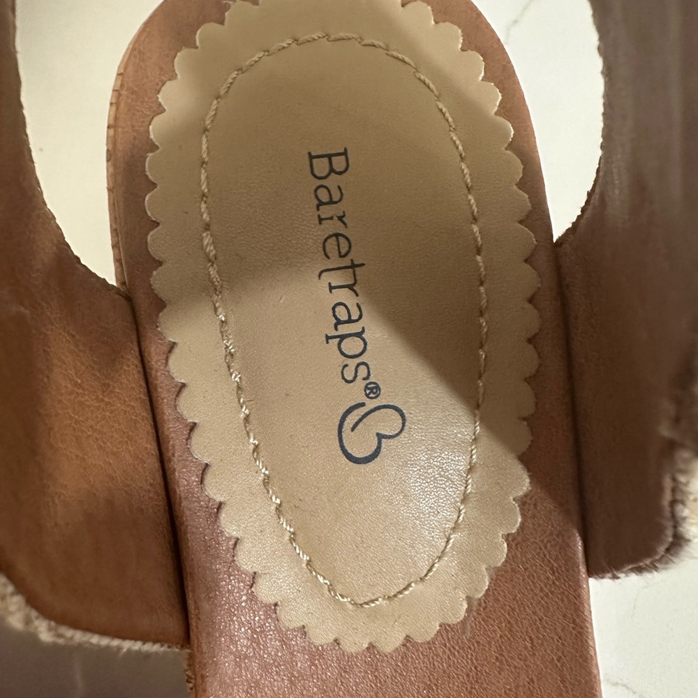 NEW Baretraps Sandals Womens 9 M Odetta Ankle Strap Wedge Slingback Blue Beige - Picture 3 of 9